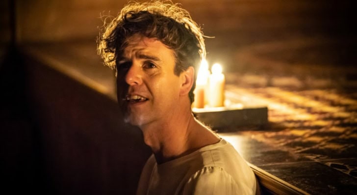 Edward II review – a queer historical tragedy that bows to tragic queer history