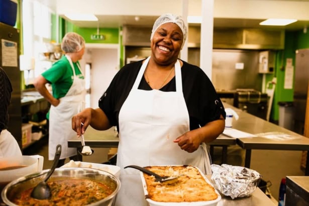 Help The Food Chain deliver Christmas cheer to those living with HIV who are experiencing food poverty.