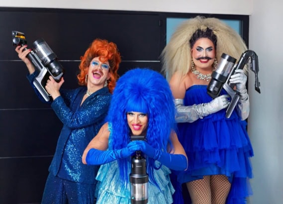 Win a new Samsung cordless vacuum cleaner and a visit from The Clean Qweens.