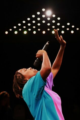 Jade Anouka performs in HEART at Brixton House