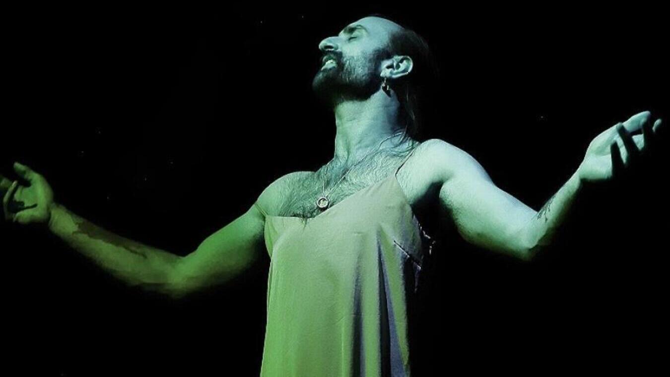 The Green Night is a queer retelling of the Arthurian legend at Camden People's Theatre. 