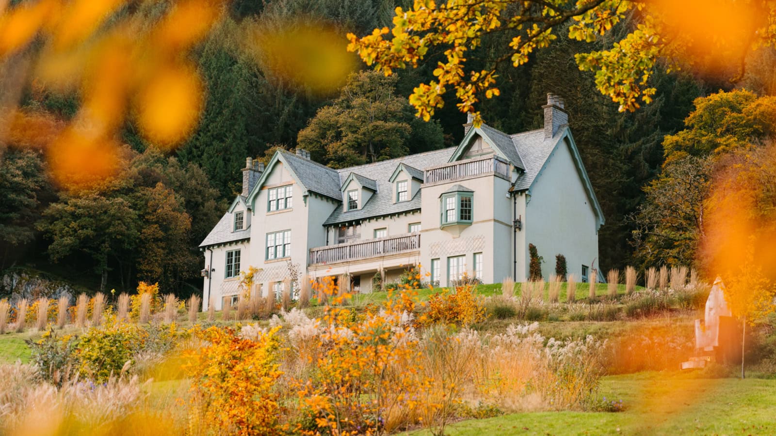 LGBTQIA+ retreat Returning to the Queer Heart 18 - 21 April 2025