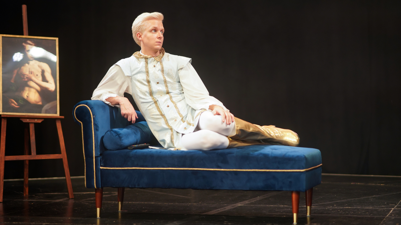 QX chats with Linus Karp, who plays the Fit Prince in Awkward Productions’ brand-new show by the same name