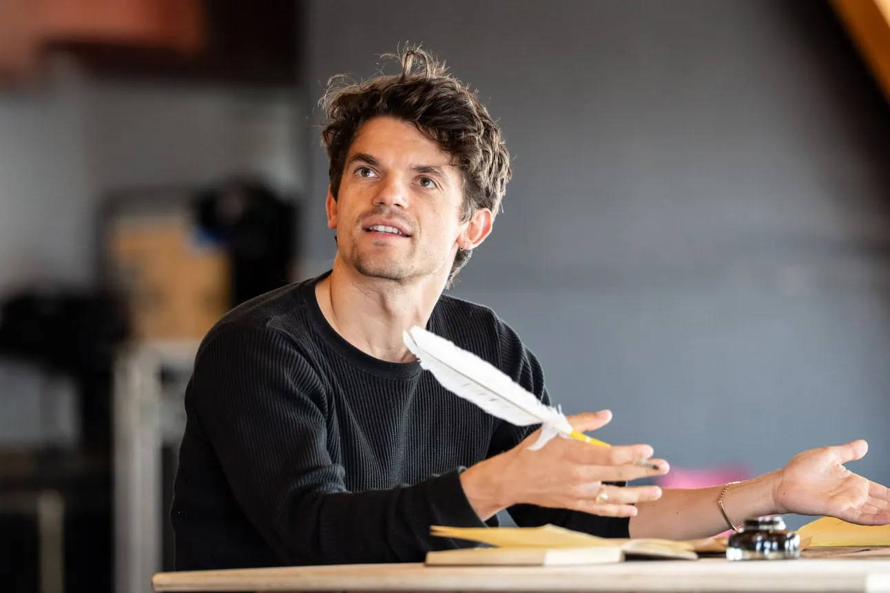 Born With Teeth makes its West End premiere at London’s Wyndham’s Theatre from 13 August - 1 November 25