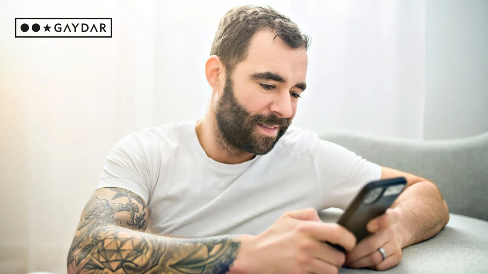 How to make your online dating profile irresistible