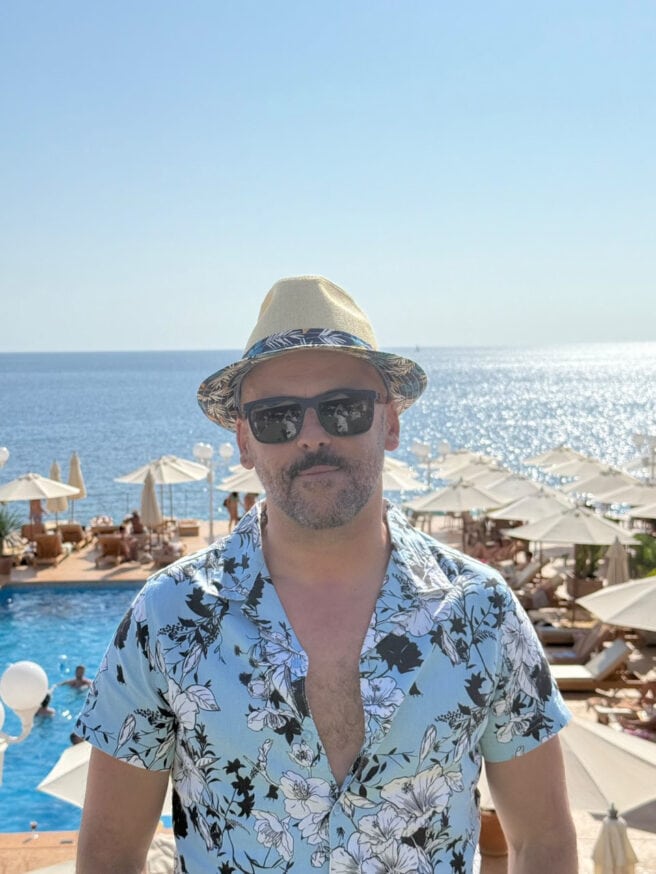 Do you like Disco? Groovalicious is at LGBTQ+ venue Betty & Joans in South London on 21 November '25. London's Queer Disco is Calling. Image features DJ Richie Rich.