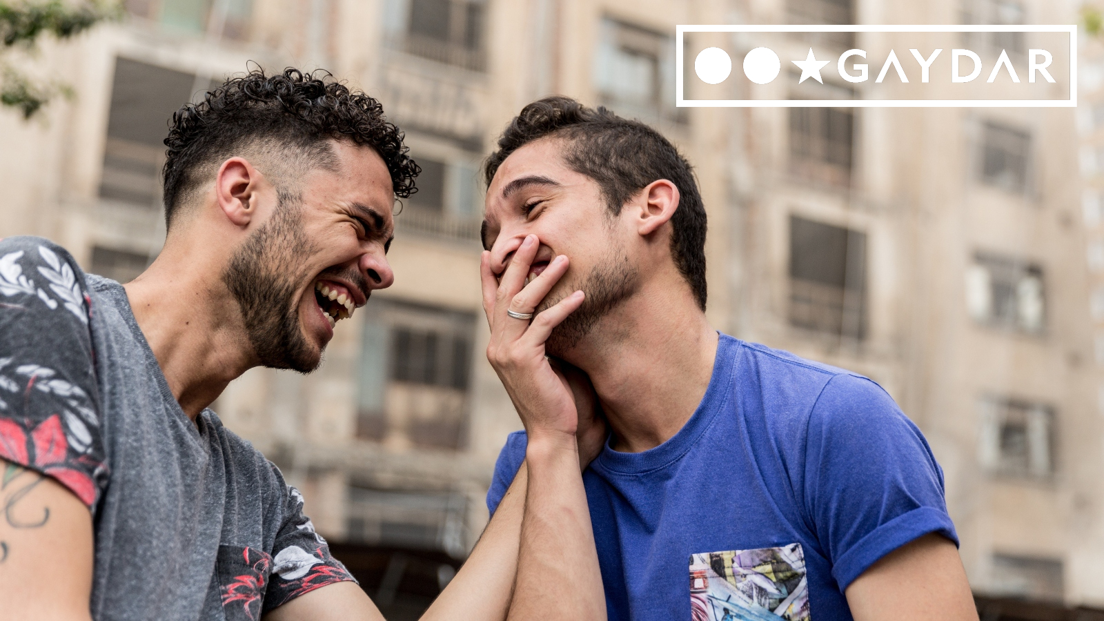 How do you tell if a guy is queer?