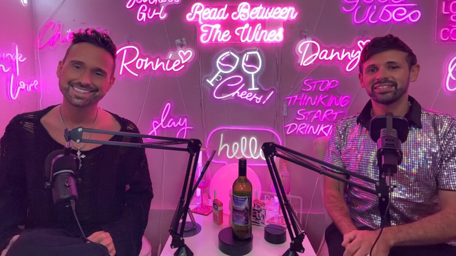 Gay Comedy Podcast Read Between The Wines to Raise Funds for Mental Health Charity Manup?