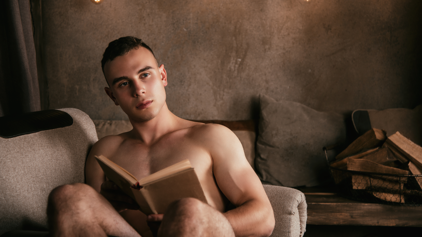 Would you join a naked book club?