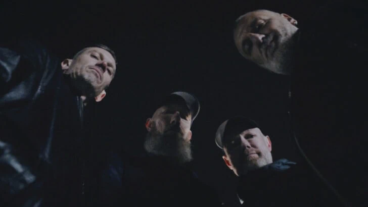 GIMI Goes Cruising with Four Daddies